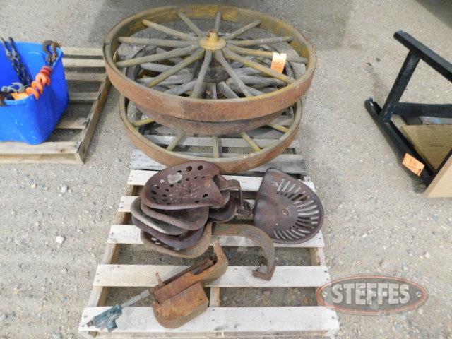 (3) Vintage wooden wheels,_1.JPG